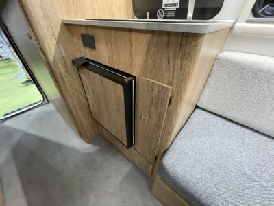 2025 Freedom Wayfarer Quad fridge