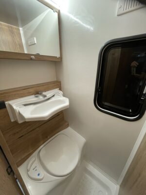 2025 Freedom Wayfarer Quad washroom