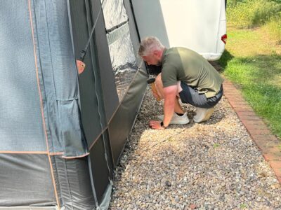 pegging out side panels