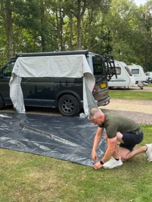 tunnel attached and laying groundsheet_tarp