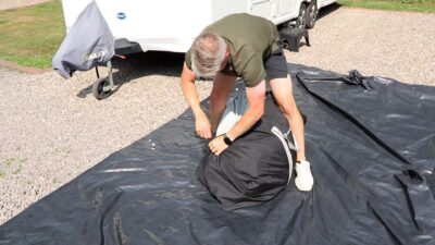 zipping up awning bag 