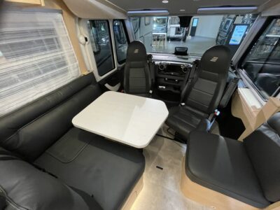 2025 Hymer B-class ModernComfort I 680 BlackLine motorhome lounge