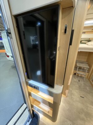 2025 Hymer B-class ModernComfort I 680 BlackLine motorhome