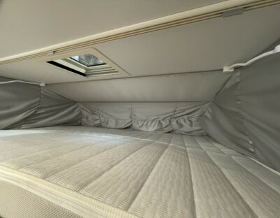 2025 Hymer B-class ModernComfort I 680 BlackLine motorhome bed