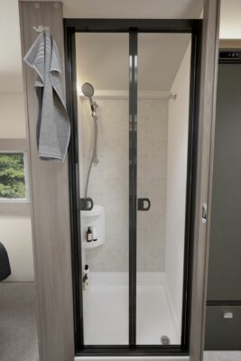 2026 Swift Challenger Grande 630 shower