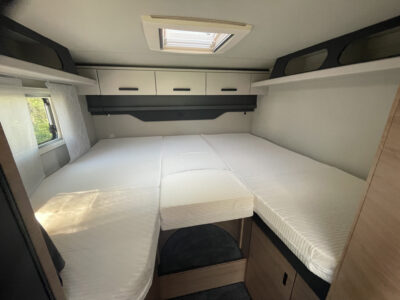 2025 Knaus L!ve TI 650 MEG Platinum Selection bed