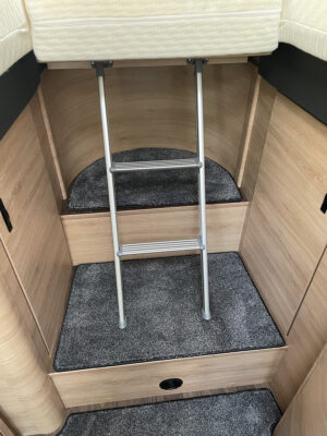 2025 Knaus L!ve TI 650 MEG Platinum Selection steps