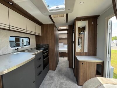 2026 Buccaneer Starliner Barracuda caravan kitchen