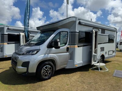 2026 Buccaneer Quantum F-4F motorhome thumbnail