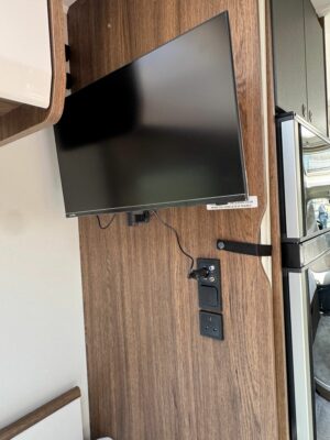 2026 Buccaneer Quantum F-4F tv