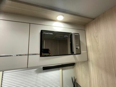 2026 Elddis Avanté Apex 550 caravan microwave