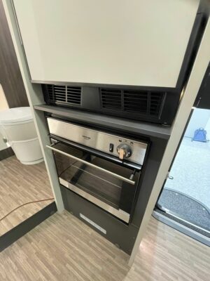 2026 Mobilvetta Kea Kompakt 55 motorhome oven