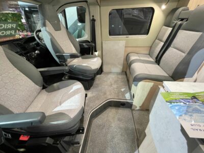 2026 Auto-Trail Expedition 68 XL campervan lounge