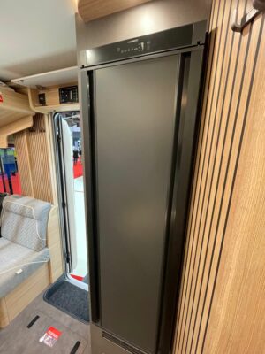 2026 Malibu I 470 RB-LE K motorhome fridge