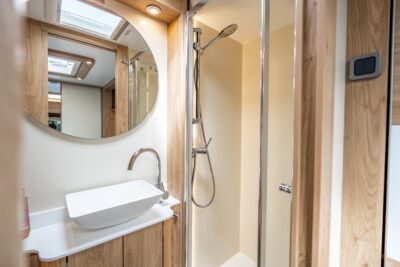 2026 Fifth Wheel Inos caravan