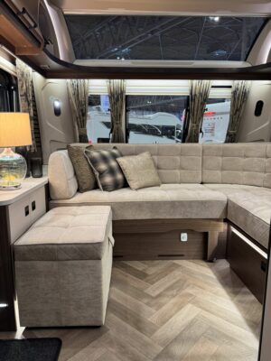 2026 Coachman Lusso IV caravan lounge