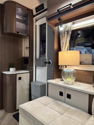 2026 Coachman Lusso IV caravan lounge