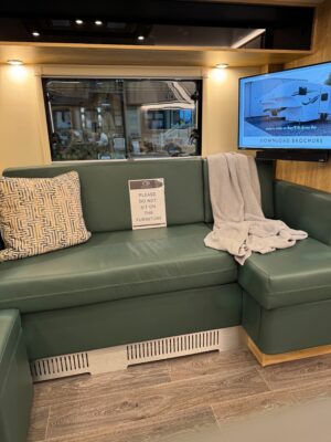 2026 Fifth Wheel Inos caravan lounge