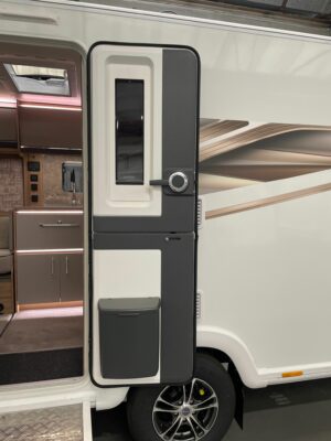 2027 Bailey Unicorn Lite Murcia caravan door