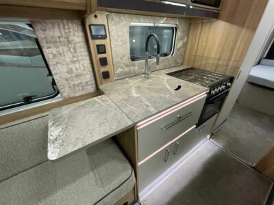 2027 Bailey Unicorn Lite Murcia caravan kitchen