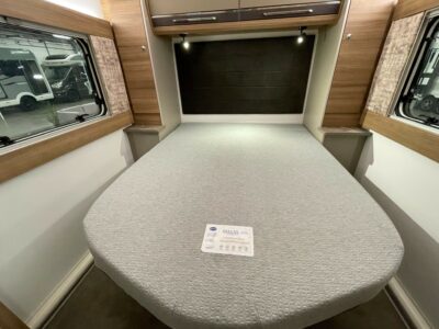Bailey Unicorn Lite Murcia island bed