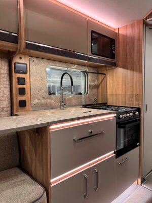 2027 Bailey Unicorn Lite Murcia caravan kitchen