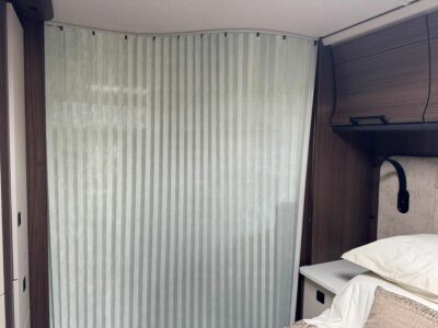 2027 Lusso III bedroom divider